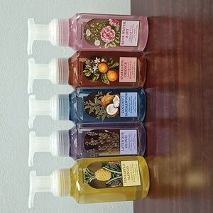 Bath & Body Works 5 Piece "FRUITY FRESH & FLORAL II" Foaming Hand Soap Bundle